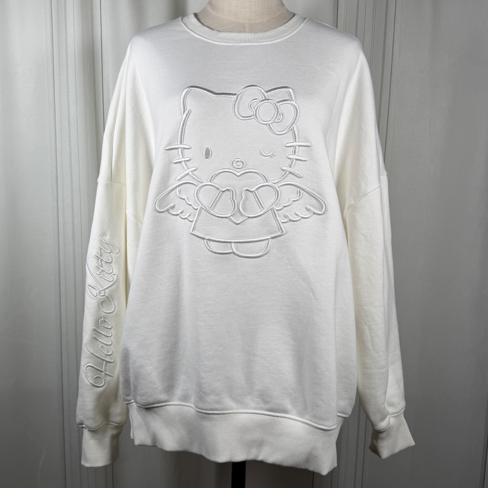 Angel Hello Kitty Embroidered Pullover Sweatshirt Plus OX‎
